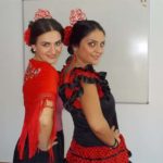 Estudiantes en clase de flamenco